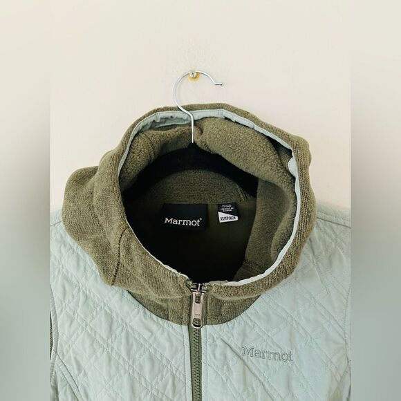 Marmot: Women's CODA Hoody - Beetle Green/Sea Fog - Picture 3 of 7